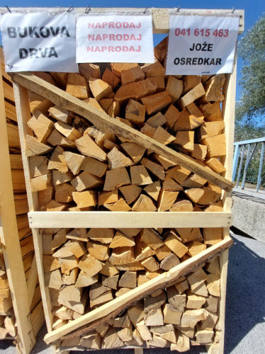 Prodaja suhih bukovih drv Vrhnika