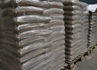 Proizvodnja in prodaja peletov iz smrekovega lesa kvalitete A1. Iz žagovine iz slovenskih žag.