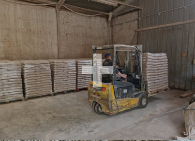 Proizvodnja in prodaja peletov iz smrekovega lesa kvalitete A1. Iz žagovine iz slovenskih žag.