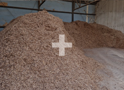 Proizvodnja in prodaja peletov iz smrekovega lesa kvalitete A1. Iz žagovine iz slovenskih žag.