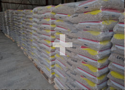 Proizvodnja in prodaja peletov iz smrekovega lesa kvalitete A1. Iz žagovine iz slovenskih žag.